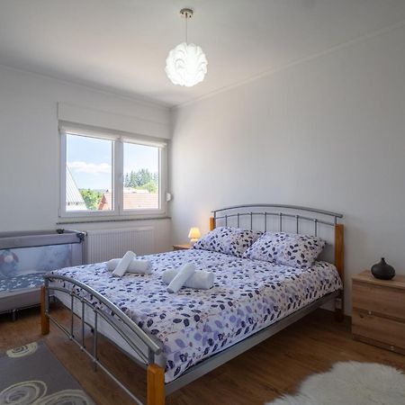 Apartman Josip Gospić Exterior foto
